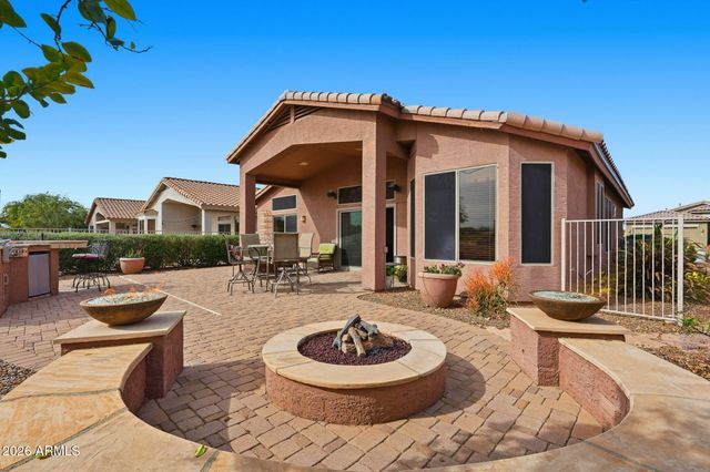 6733 S FAIRWAY Drive, Gold Canyon, AZ 85118