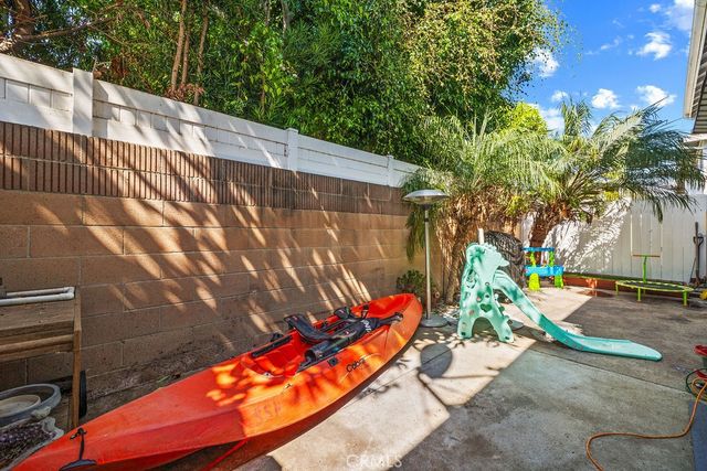 9705 Bickley Drive 5, Huntington Beach, CA 92646