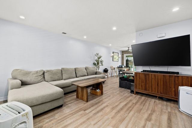 9705 Bickley Drive 5, Huntington Beach, CA 92646