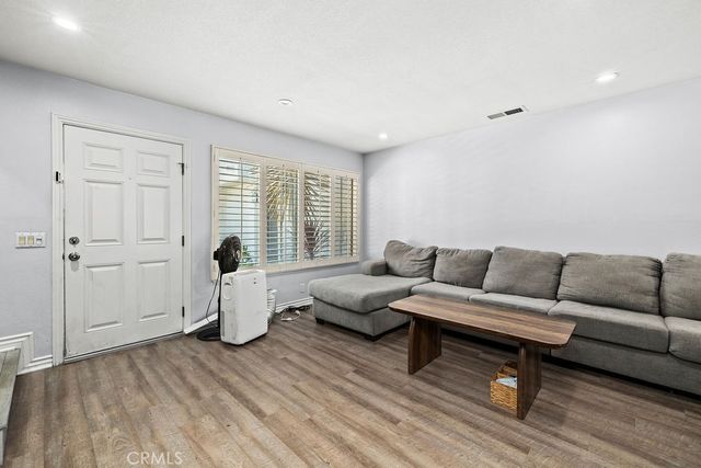9705 Bickley Drive 5, Huntington Beach, CA 92646