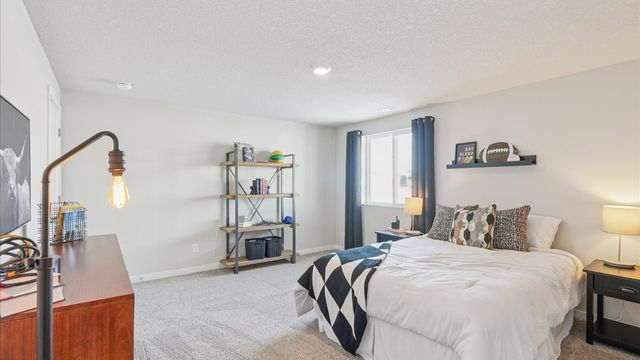 600 11th Street, Waukee, IA 50263