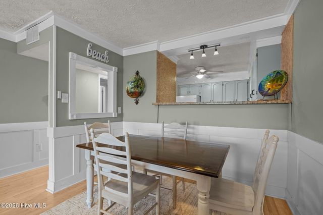 118 Lake Avenue 303, Morehead City, NC 28557