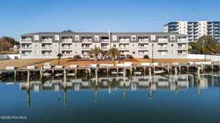 118 Lake Avenue 303, Morehead City, NC 28557