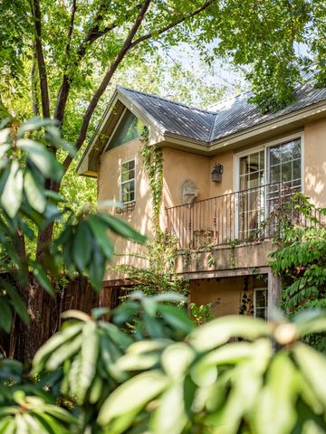 2410 Dormarion LN, Austin, TX 78703