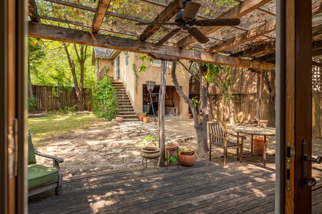 2410 Dormarion LN, Austin, TX 78703
