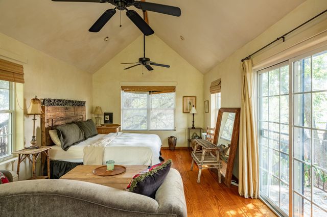 2410 Dormarion LN, Austin, TX 78703
