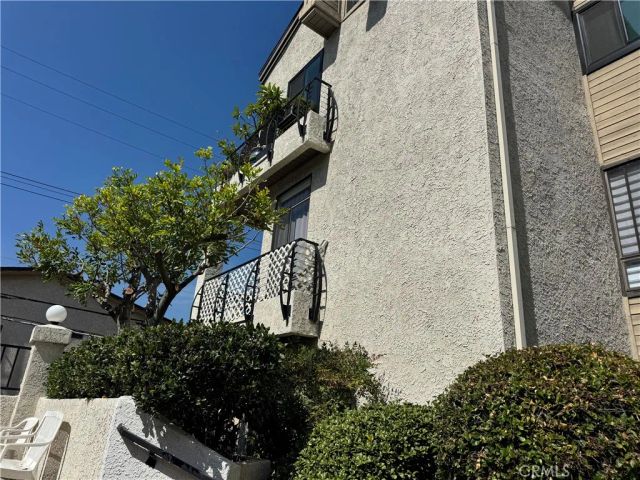 437 E Palm Avenue 207, Burbank, CA 91501