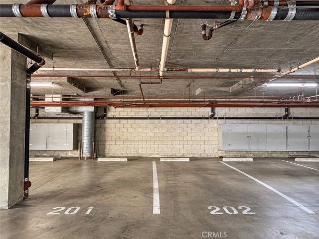 437 E Palm Avenue 207, Burbank, CA 91501