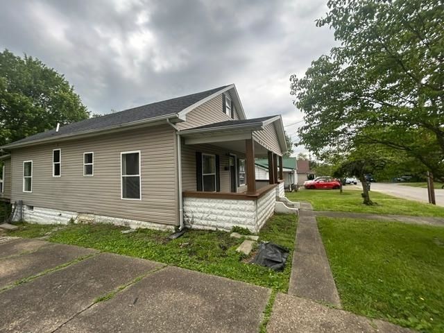 621 Gartrell, Ashland, KY 41102