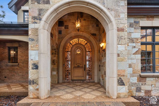 4601 N FOOTHILL DR, Provo, UT 84604