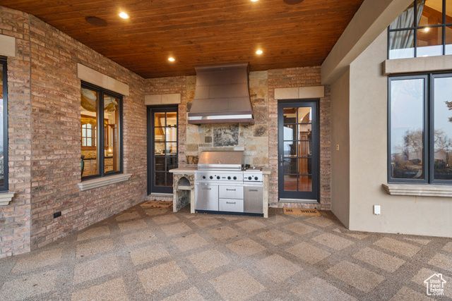 4601 N FOOTHILL DR, Provo, UT 84604