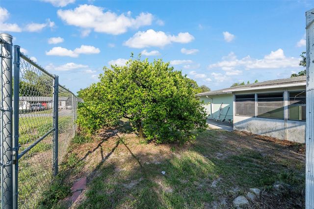 9348 N CITRUS SPRINGS BOULEVARD, Citrus Springs, FL 34434