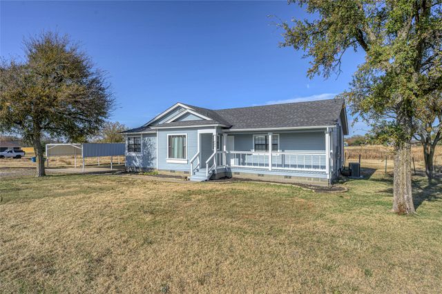 208 Maple Street, Gunter, TX 75058