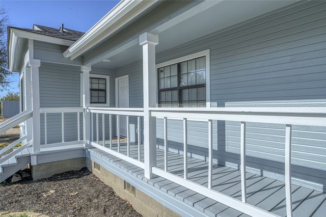 208 Maple Street, Gunter, TX 75058