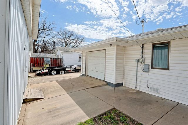 818 N Washington St, El Dorado, KS 67042