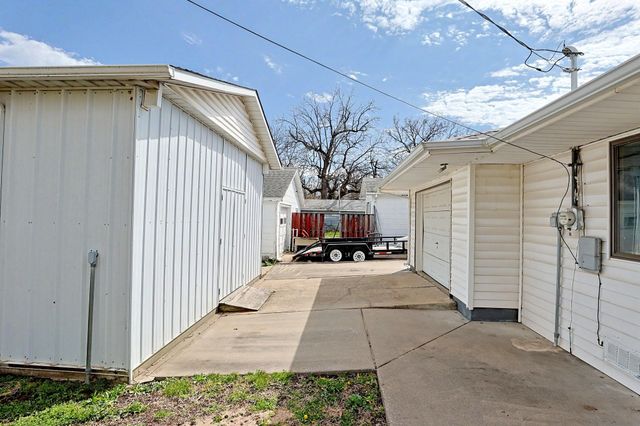 818 N Washington St, El Dorado, KS 67042