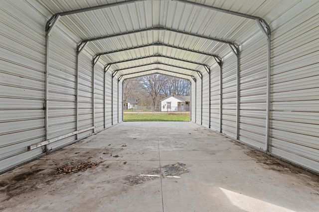 818 N Washington St, El Dorado, KS 67042