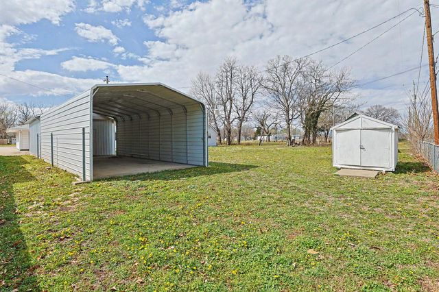 818 N Washington St, El Dorado, KS 67042