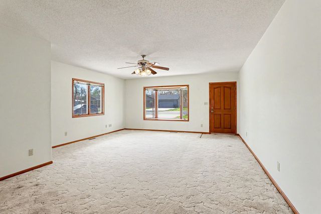 818 N Washington St, El Dorado, KS 67042