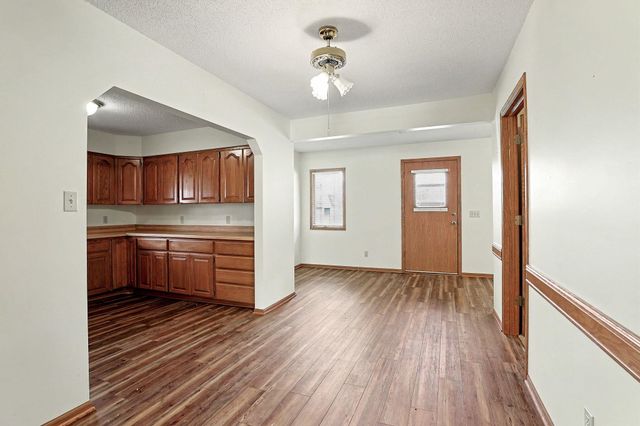 818 N Washington St, El Dorado, KS 67042