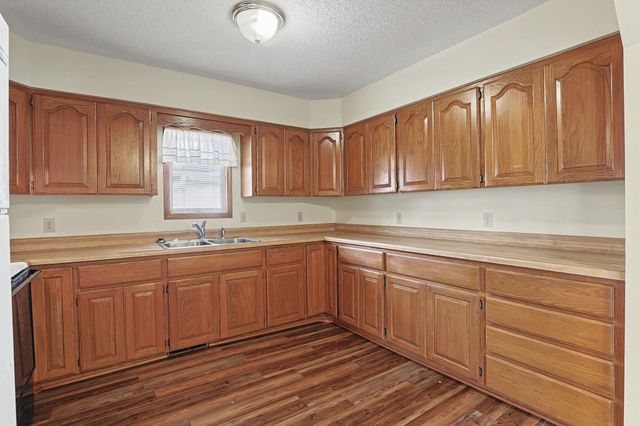 818 N Washington St, El Dorado, KS 67042