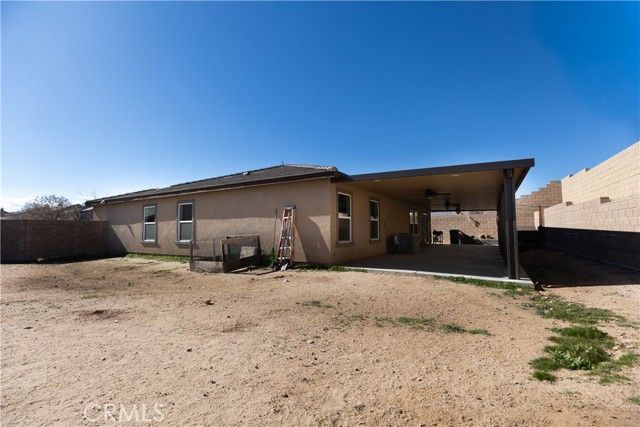 16664 Hawks Hill, Victorville, CA 92395