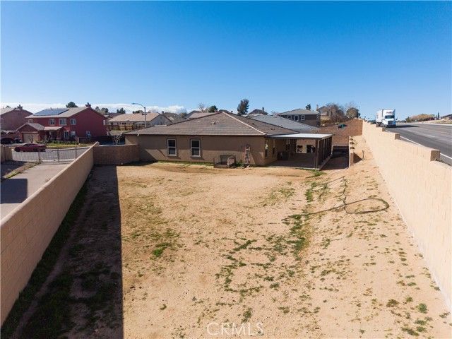 16664 Hawks Hill, Victorville, CA 92395