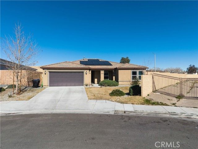 16664 Hawks Hill, Victorville, CA 92395