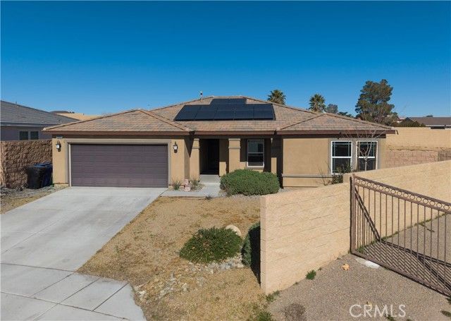 16664 Hawks Hill, Victorville, CA 92395