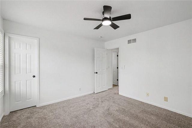 1112 E 81st Street, Kansas City, MO 64131