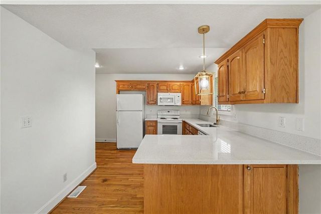1112 E 81st Street, Kansas City, MO 64131