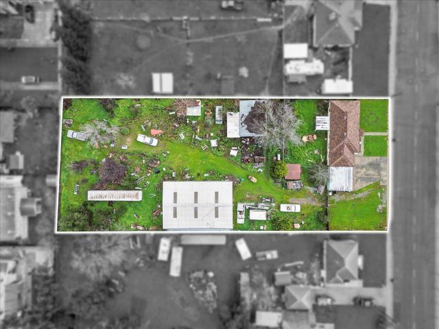 1833 Richard Way, Ceres, CA 95307