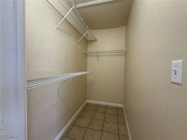 2117 SW Santa Barbara PL 4, Cape Coral, FL 33991