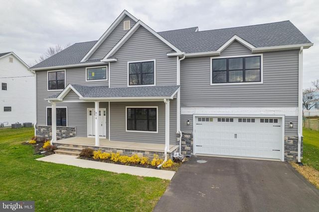 414 FLOCK, Hamilton, NJ 08619