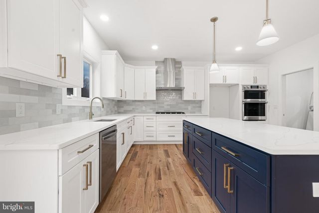 414 FLOCK, Hamilton, NJ 08619