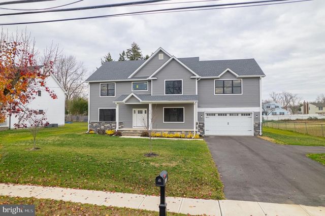 414 FLOCK, Hamilton, NJ 08619