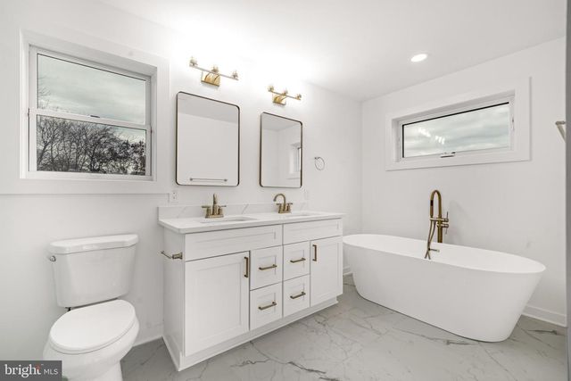 414 FLOCK, Hamilton, NJ 08619