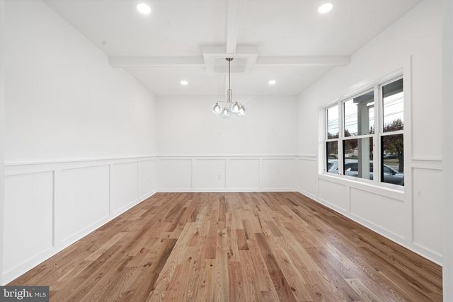 414 FLOCK, Hamilton, NJ 08619