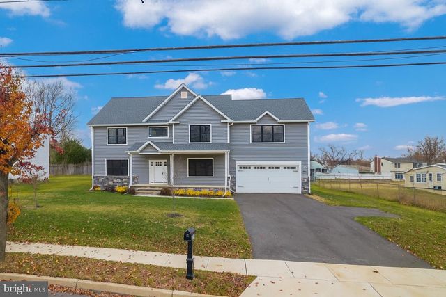 414 FLOCK, Hamilton, NJ 08619