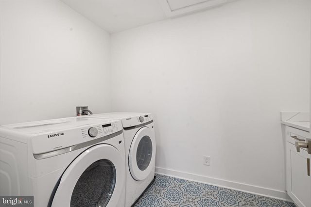 414 FLOCK, Hamilton, NJ 08619