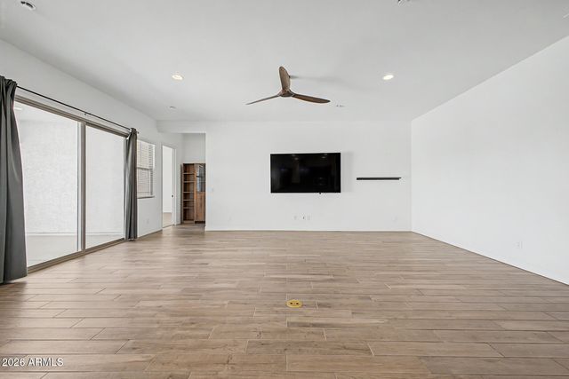 893 W SUPERSTITION Drive, San Tan Valley, AZ 85140