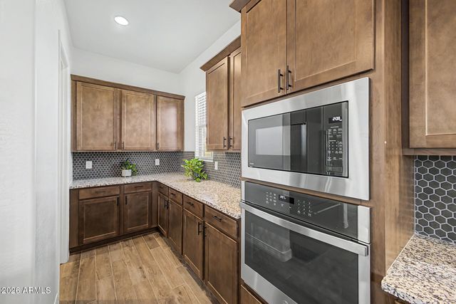 893 W SUPERSTITION Drive, San Tan Valley, AZ 85140