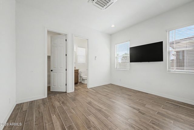 893 W SUPERSTITION Drive, San Tan Valley, AZ 85140