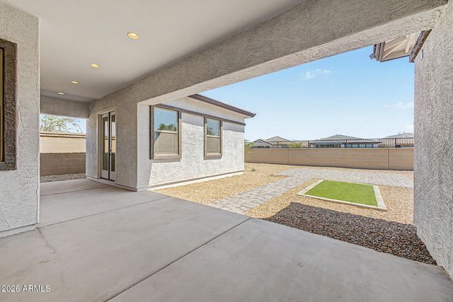 893 W SUPERSTITION Drive, San Tan Valley, AZ 85140