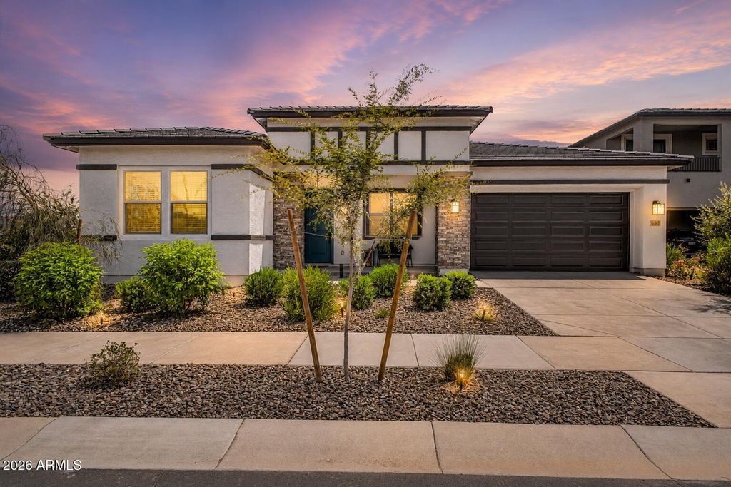 893 W SUPERSTITION Drive, San Tan Valley, AZ 85140 — photo 3