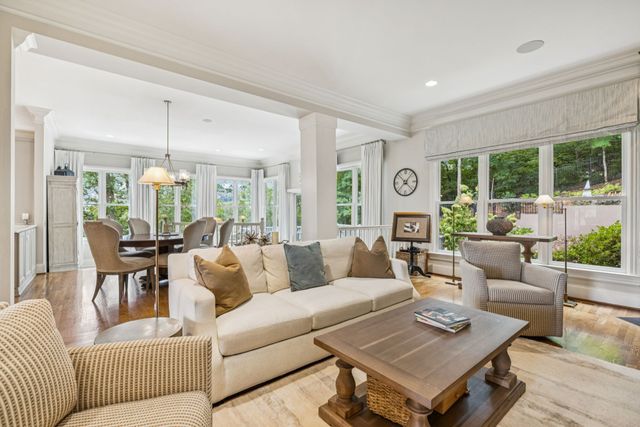 1943 Bristol Ct, Brentwood, TN 37027