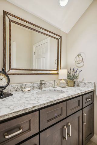 1943 Bristol Ct, Brentwood, TN 37027