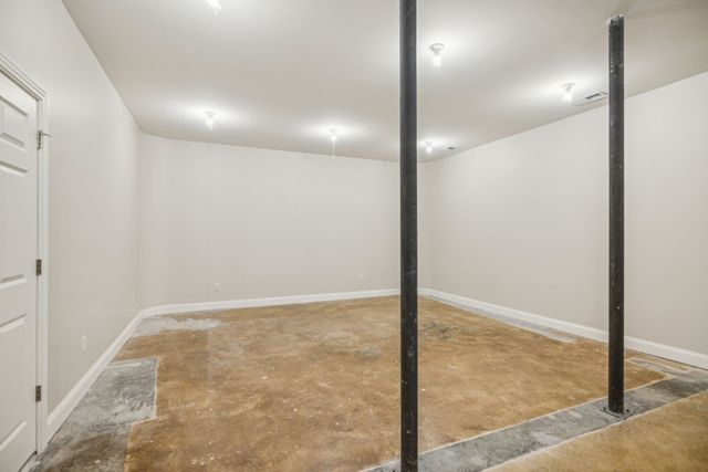 1943 Bristol Ct, Brentwood, TN 37027