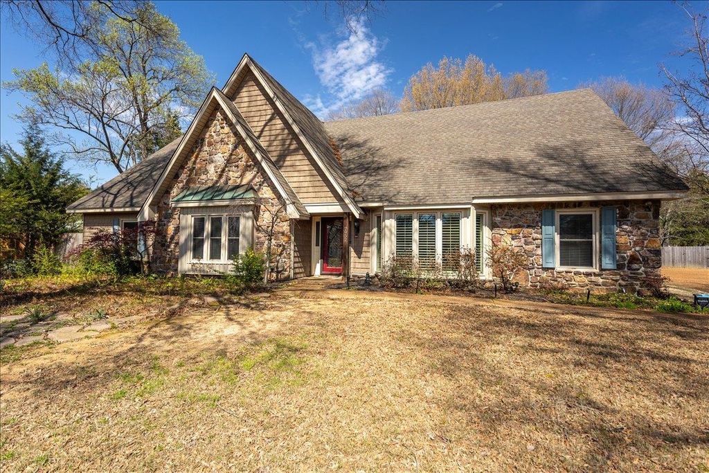 2952 HOLLY HEATH CV, Germantown, TN 38138