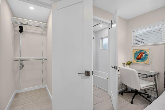 2681 NE 16TH Street, Pompano Beach, FL 33062
